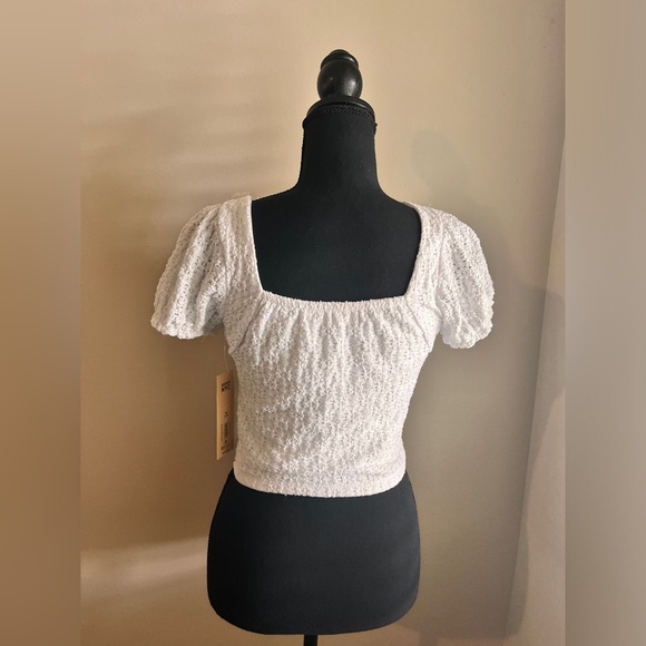 Madden NYC Juniors Hardware Lace Top - Picture 5 of 8